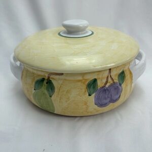 Caleca Frutta 1.5 QT Round Casserole Serving Dish With Lid